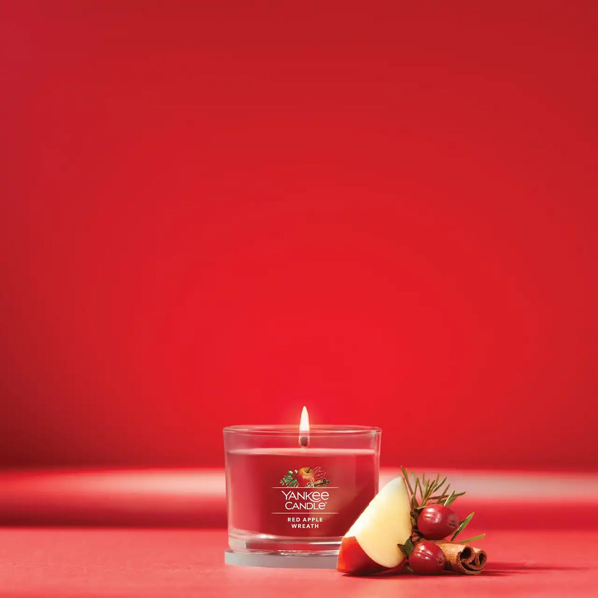 Red Apple Wreath Yankee Candle® Minis