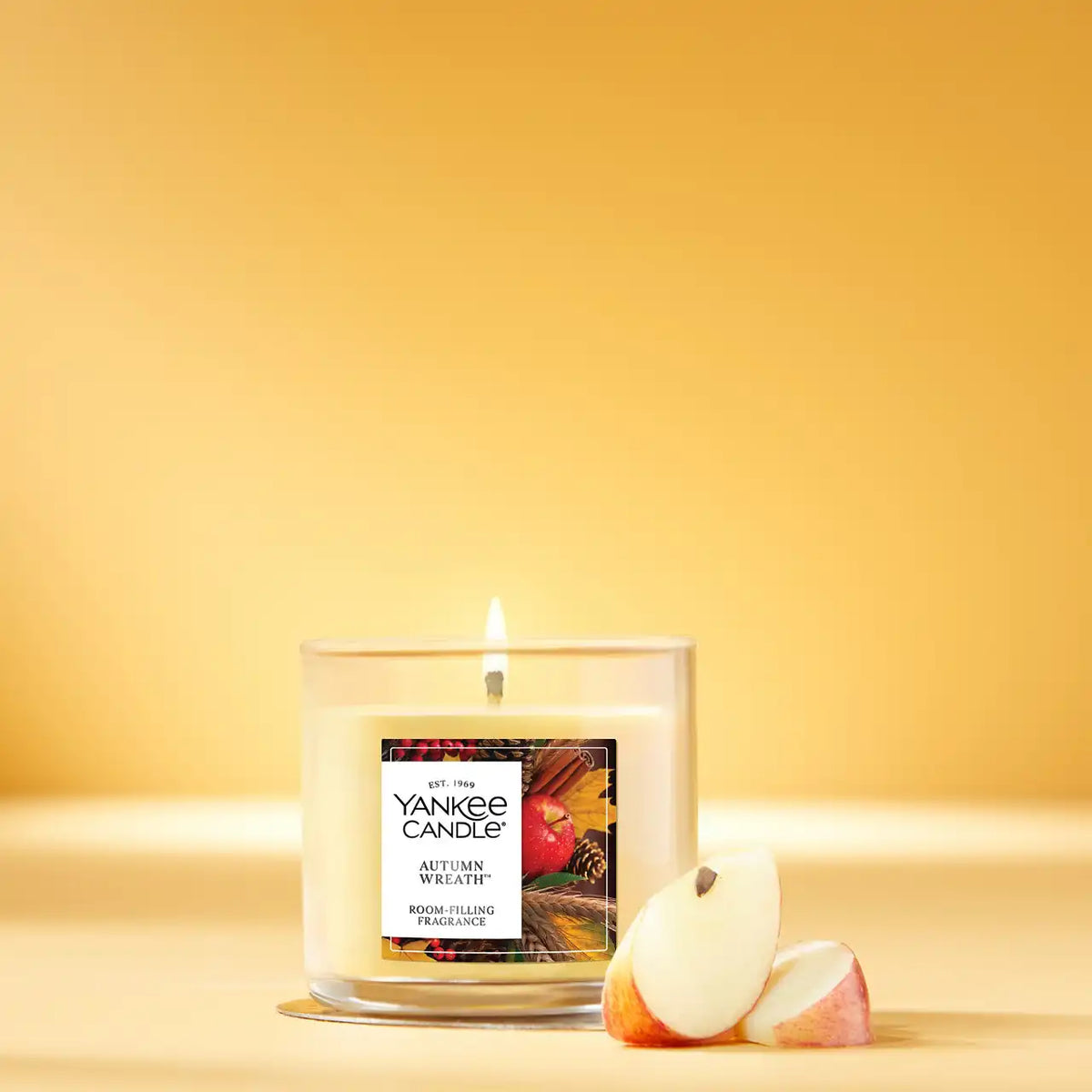Autumn Wreath™ Small Tumbler Candle