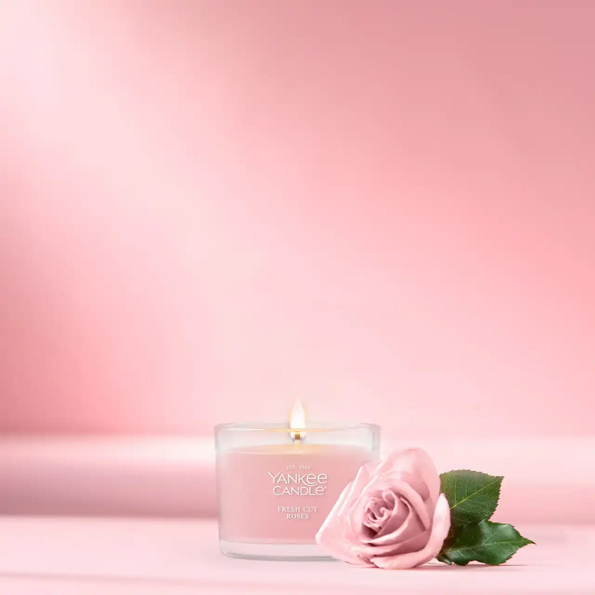Fresh Cut Roses Yankee Candle® Minis